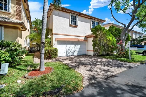 1251 Hayes Street Hollywood FL 33019