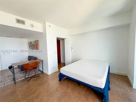 185 SW 7th Street Miami FL 33130