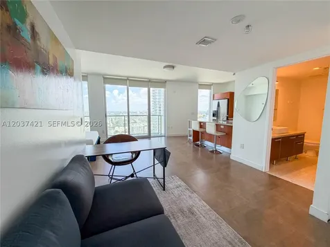 185 SW 7th Street Miami FL 33130