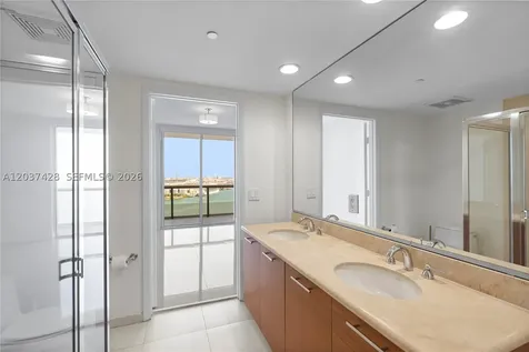 50 Biscayne Boulevard Miami FL 33132