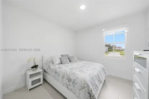 13249 SW 189th Terrace Miami FL 33177