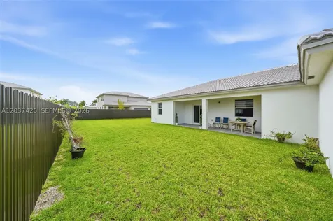 13249 SW 189th Terrace Miami FL 33177