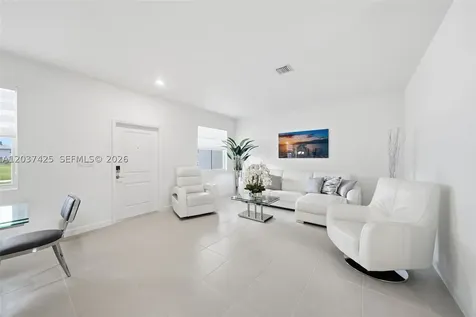 13249 SW 189th Terrace Miami FL 33177