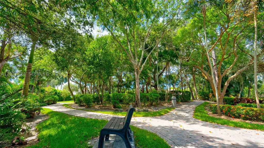 4964 NW 108th Terrace Coral Springs FL 33076