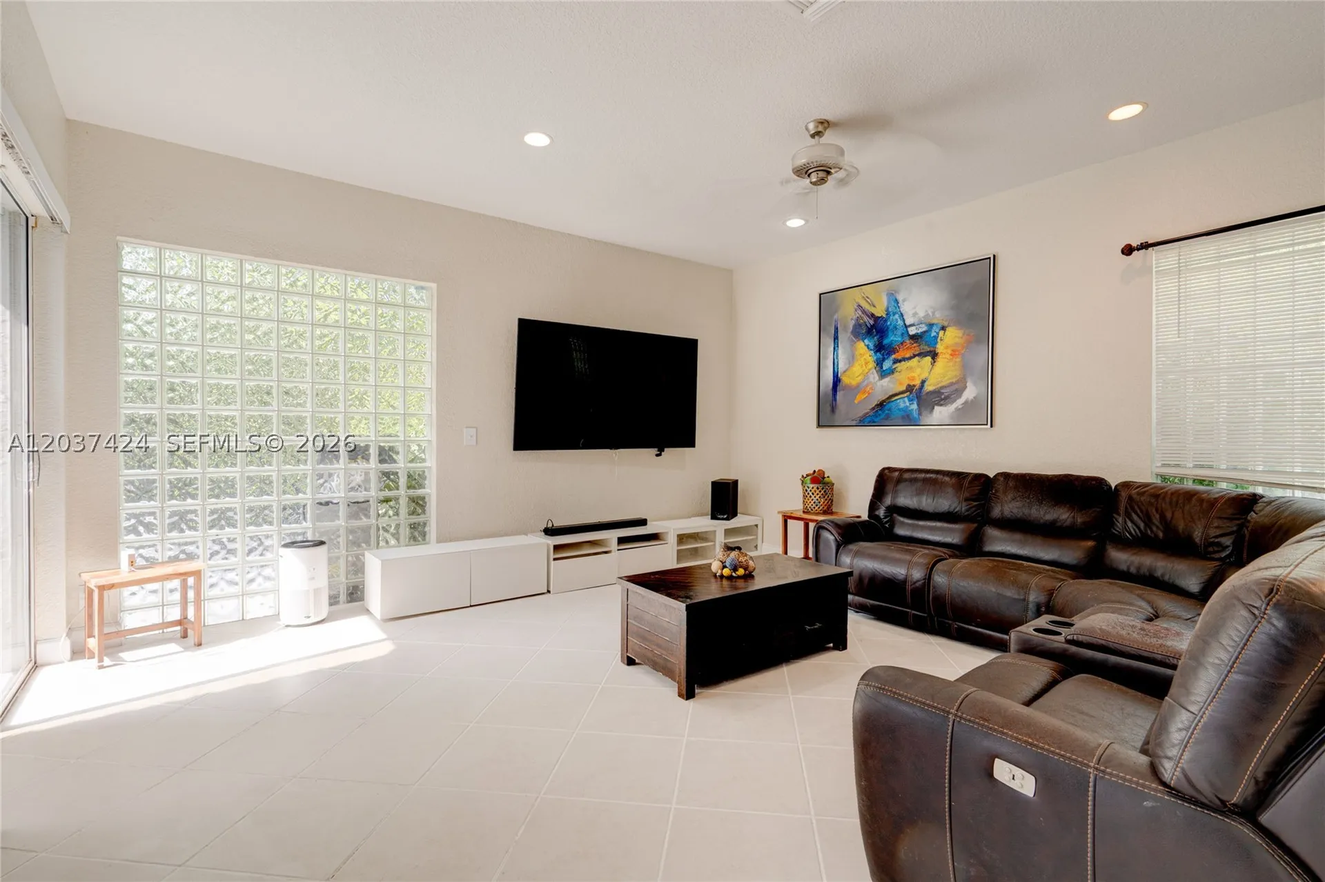 4964 NW 108th Terrace Coral Springs FL 33076