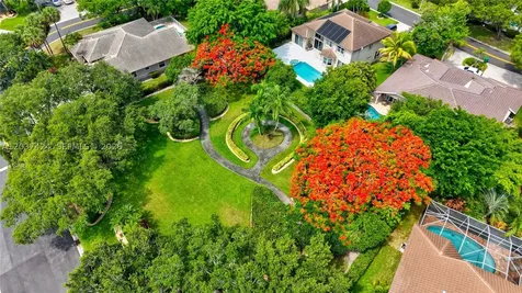4964 NW 108th Terrace Coral Springs FL 33076