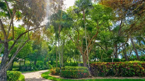 4964 NW 108th Terrace Coral Springs FL 33076