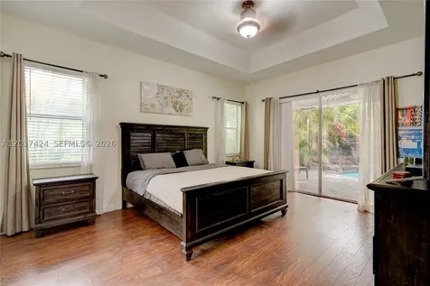 4964 NW 108th Terrace Coral Springs FL 33076