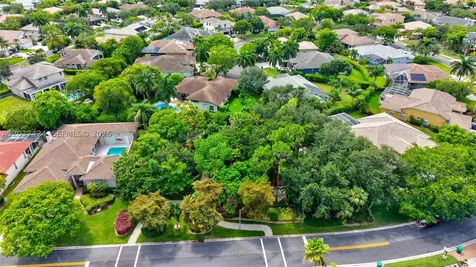 4964 NW 108th Terrace Coral Springs FL 33076