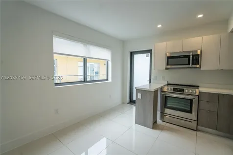 1971 Bay Drive Miami Beach FL 33141