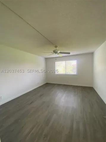 369 Lakeview Drive Weston FL 33326