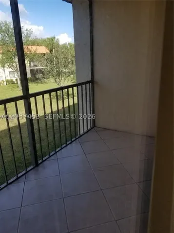 369 Lakeview Drive Weston FL 33326
