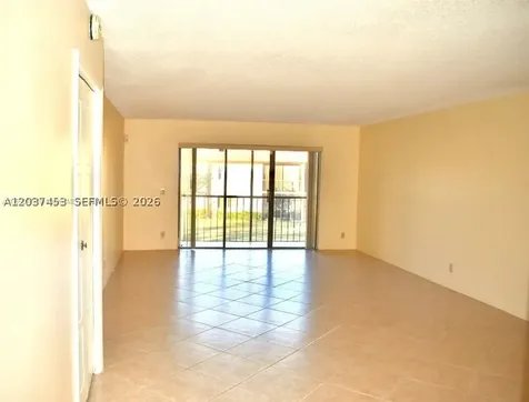 369 Lakeview Drive Weston FL 33326