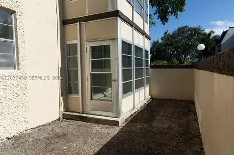 7300 NW 17th Street Plantation FL 33313