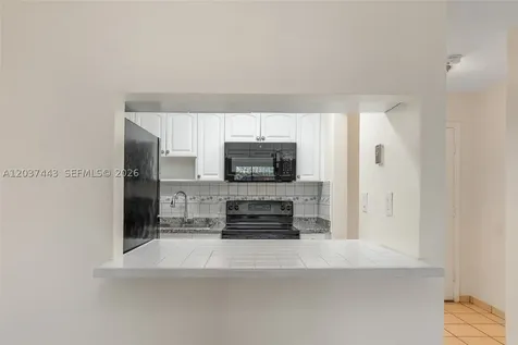 677 SW 9th Avenue Miami FL 33130