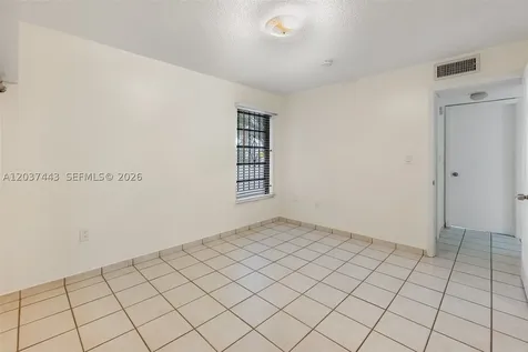 677 SW 9th Avenue Miami FL 33130
