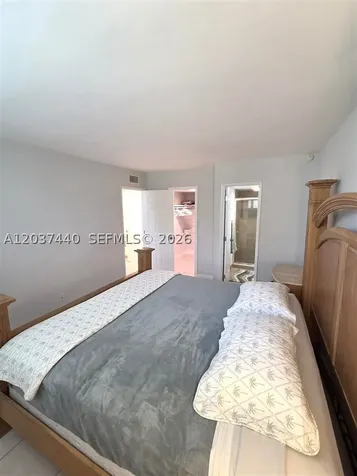 2400 NE 10th Street Pompano Beach FL 33062