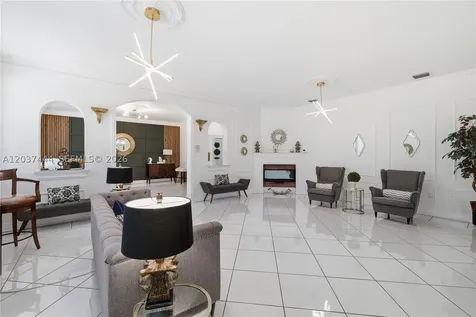12201 SW 92nd Avenue Miami FL 33176