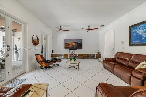 12201 SW 92nd Avenue Miami FL 33176