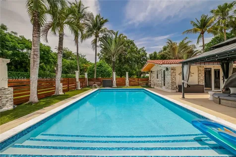 12201 SW 92nd Avenue Miami FL 33176