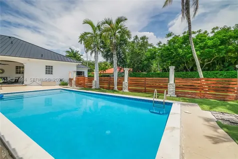 12201 SW 92nd Avenue Miami FL 33176