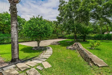 12201 SW 92nd Avenue Miami FL 33176