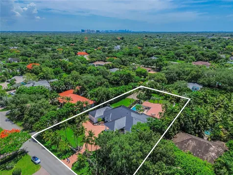 12201 SW 92nd Avenue Miami FL 33176