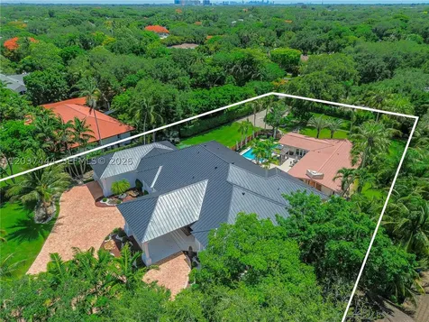 12201 SW 92nd Avenue Miami FL 33176