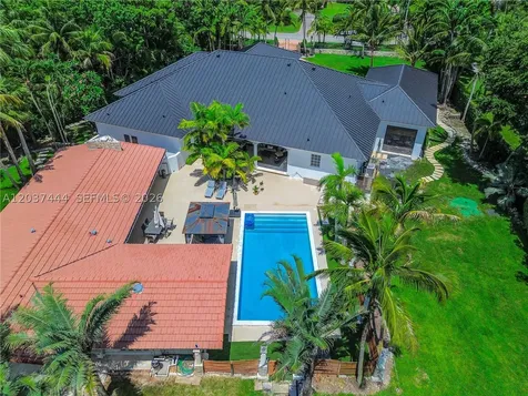 12201 SW 92nd Avenue Miami FL 33176