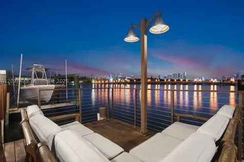 176 S Hibiscus Drive Miami Beach FL 33139