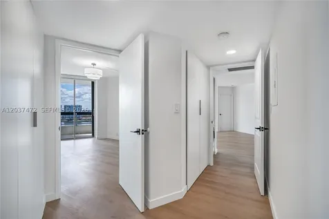 19101 NE 36th Court Aventura FL 33180