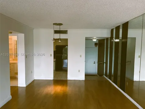 8775 Park Boulevard Miami FL 33172