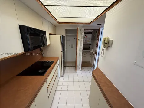 8775 Park Boulevard Miami FL 33172