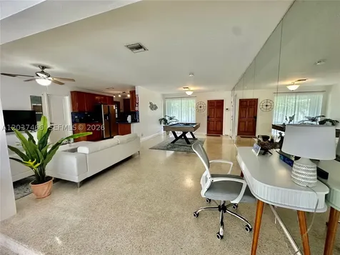 2901 NW 9th Terrace Wilton Manors FL 33311