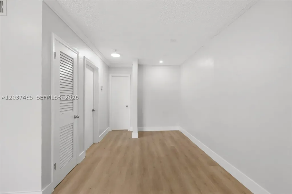 5450 Hollywood Boulevard Hollywood FL 33021