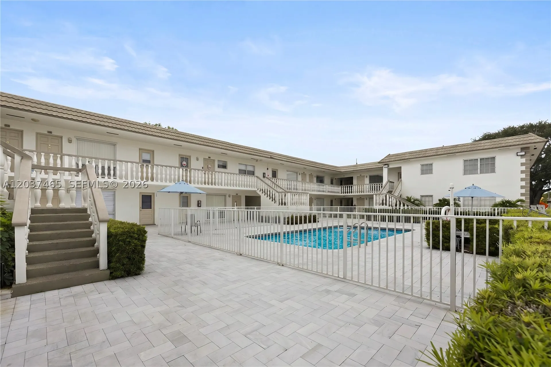 5450 Hollywood Boulevard Hollywood FL 33021