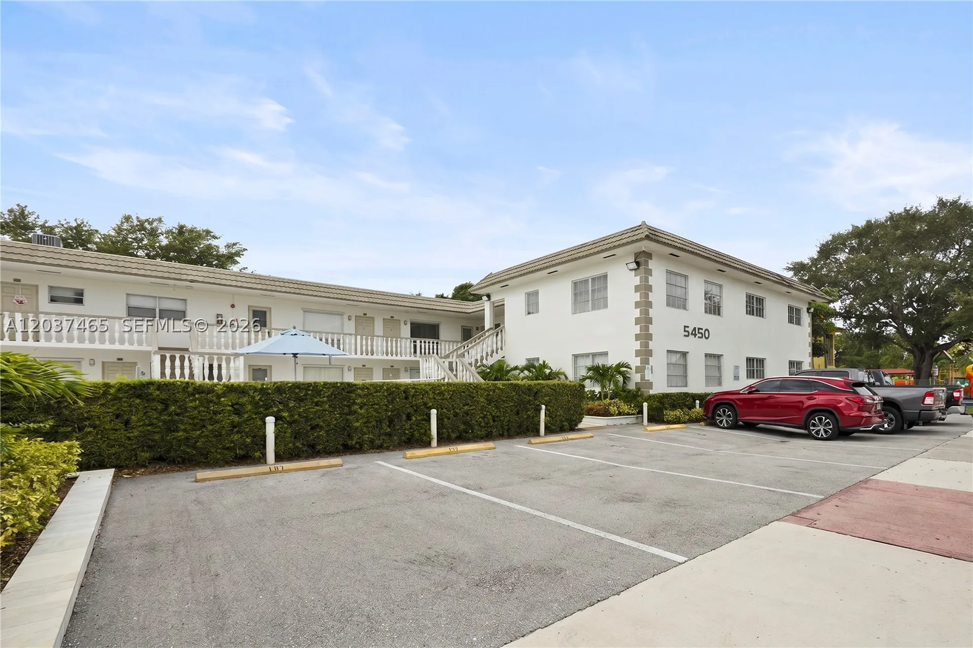 5450 Hollywood Boulevard Hollywood FL 33021