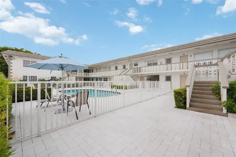 5420 Hollywood Boulevard Hollywood FL 33021