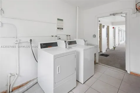 5420 Hollywood Boulevard Hollywood FL 33021