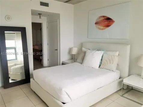 3301 NE 1st Avenue Miami FL 33137