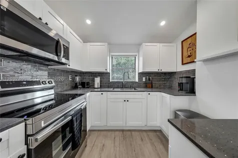 243 NW 32nd Street Miami FL 33127