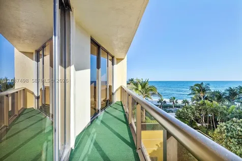 16275 Collins Avenue Sunny Isles Beach FL 33160