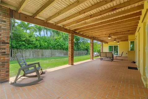 18425 SW 87th Court Cutler Bay FL 33157