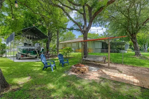 18425 SW 87th Court Cutler Bay FL 33157