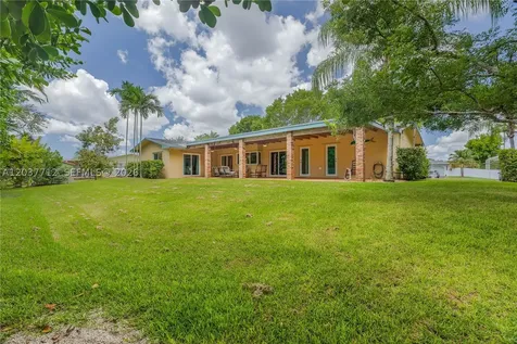 18425 SW 87th Court Cutler Bay FL 33157