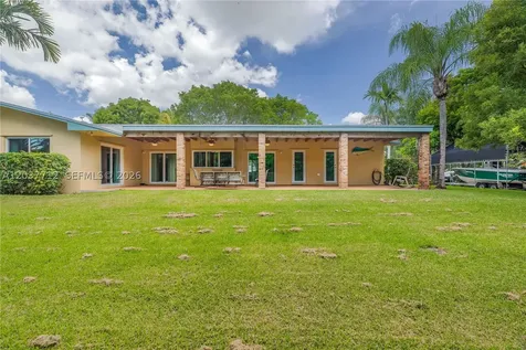 18425 SW 87th Court Cutler Bay FL 33157