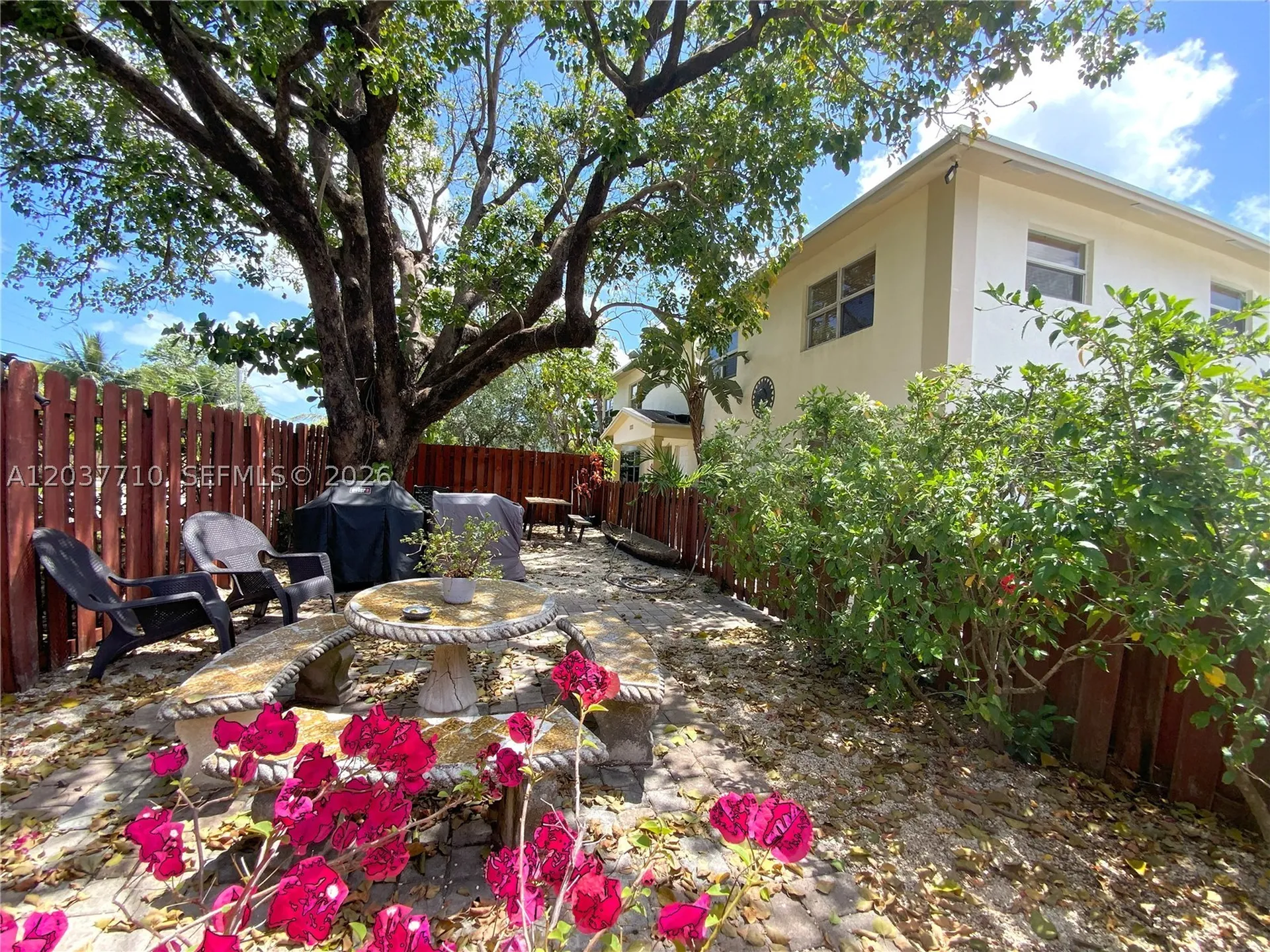 530 NE 15th Court Fort Lauderdale FL 33304