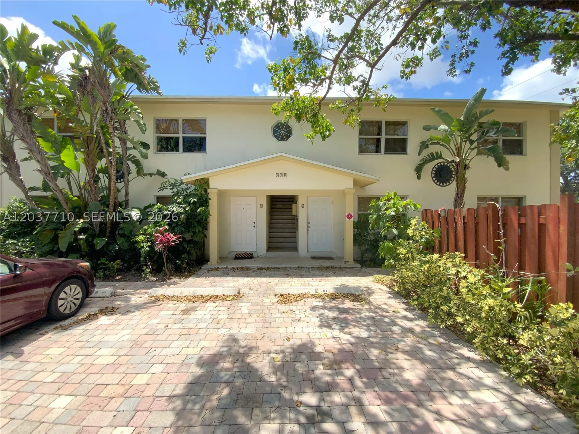 530 NE 15th Court Fort Lauderdale FL 33304