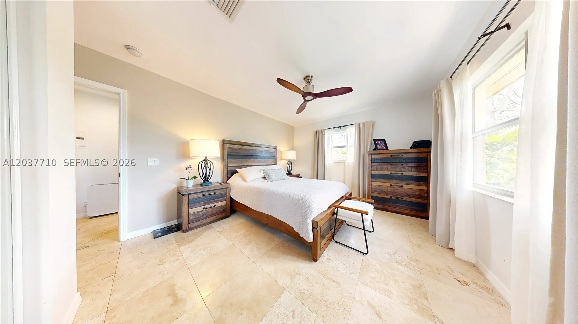 530 NE 15th Court Fort Lauderdale FL 33304