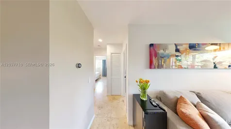 530 NE 15th Court Fort Lauderdale FL 33304